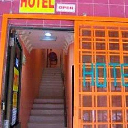 New Wave Hotel Sdn Bhd - Melawati H2 Taman Melawati Exterior photo